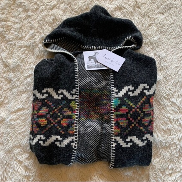 New Yellowstone Tribal Long Black Cardigan Hooded Sweater Southwest Western Boho - Picture 7 of 9